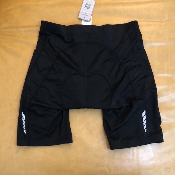 SPOWIND Men’s Padded Cycling Shorts w/ Side Pockets - Picture 9 of 10